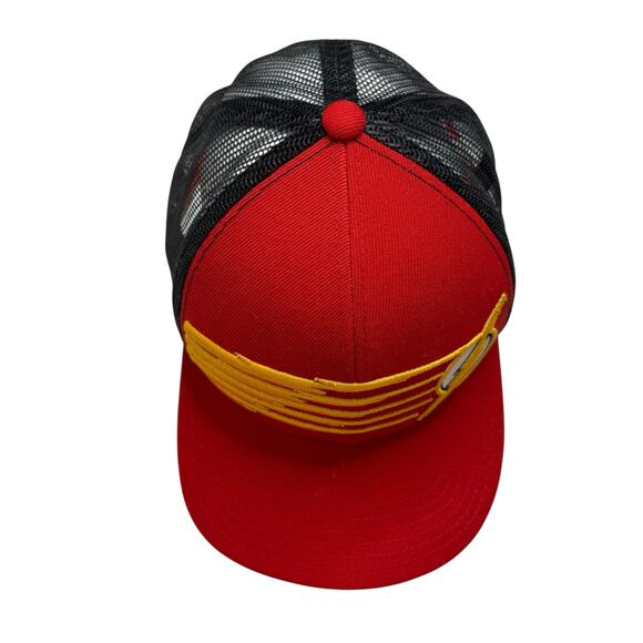 The Flash DC Comics Red Mesh SnapBack Hat Cap One Size Adult Yellow Lightning - Picture 6 of 9